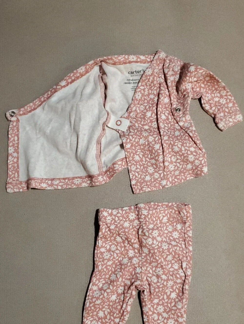 4 Piece Carter's Newborn Girl Outfit Bundle